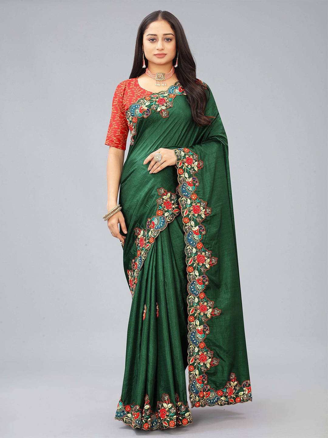 

Kiwie Embroidered Art Silk Heavy Work Saree, Green