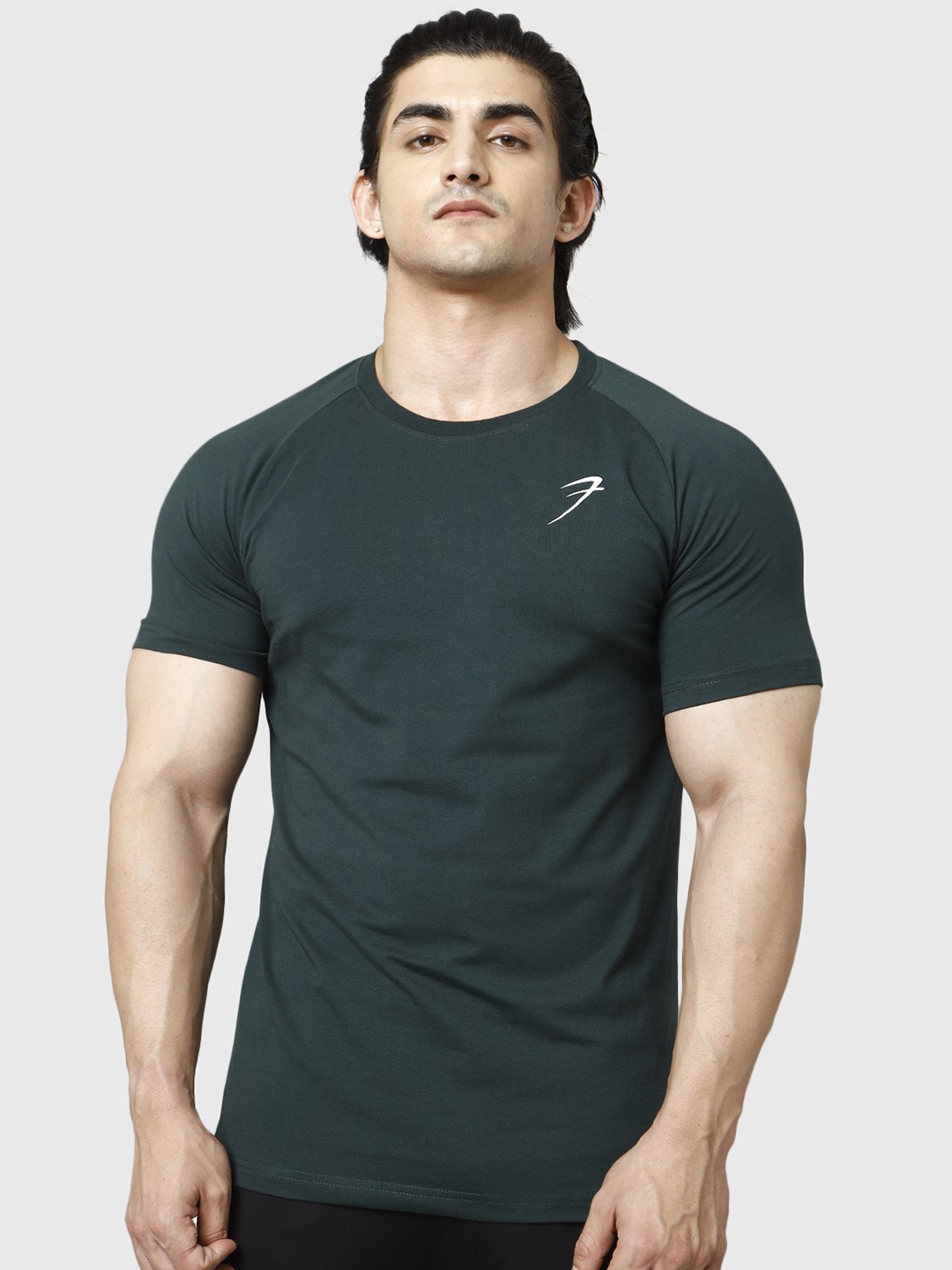 

FUAARK Round Neck Short Sleeves Anti Odour Slim Fit T-shirt, Green