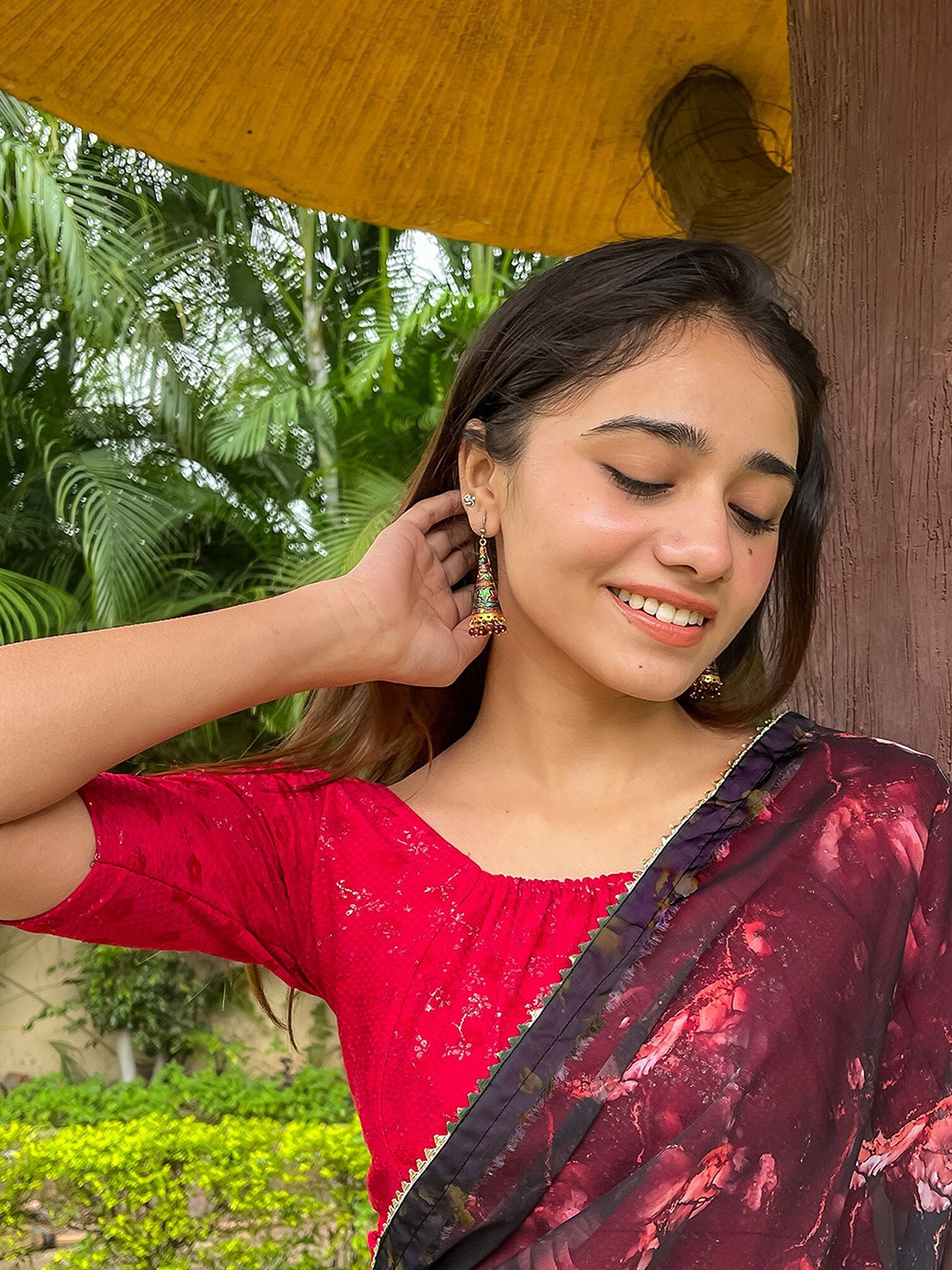 

Bindigasm's Advi Self Design Gathered Detail Stretchable Jacquard Saree Blouse, Red