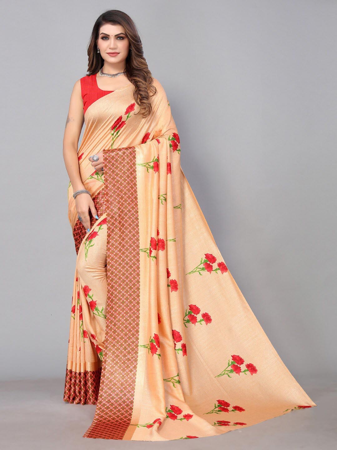 

HRITIKA Floral Printed Saree, Cream