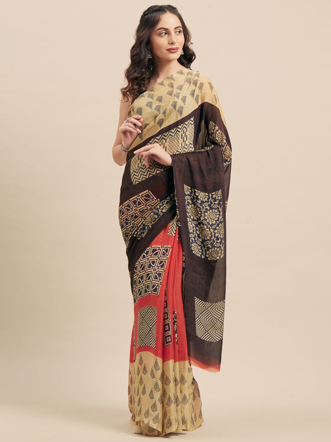 

HRITIKA Ethnic Motifs Printed Saree, Beige