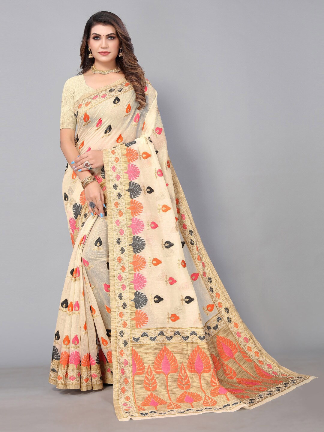 

HRITIKA Ethnic Motifs Woven Designed Silk Cotton Saree, Beige