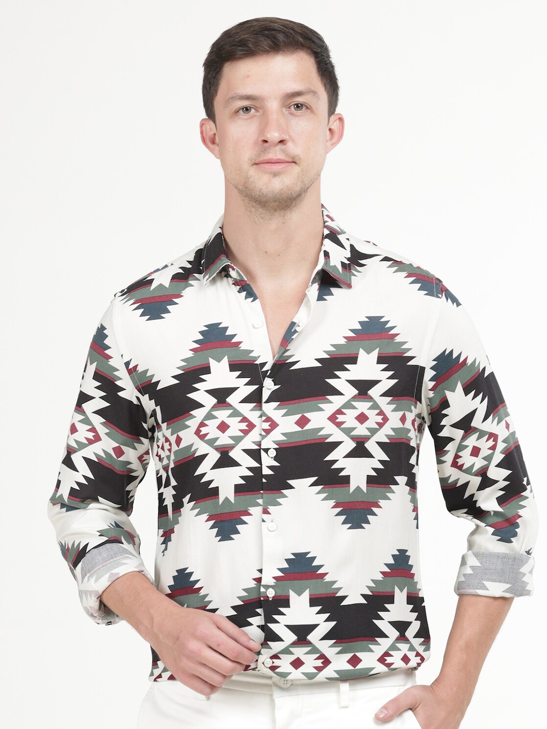 

POE Smart Slim Fit Geometric Printed Spread Collar Long Sleeves Casual Shirt, Maroon