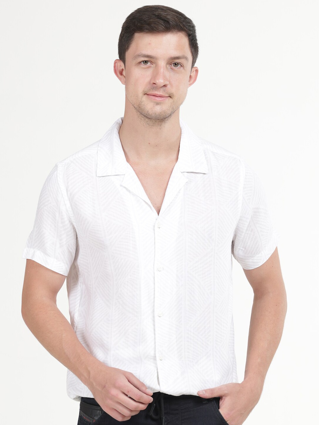 

POE Abstract Printed Smart Slim Fit Casual Shirt, White