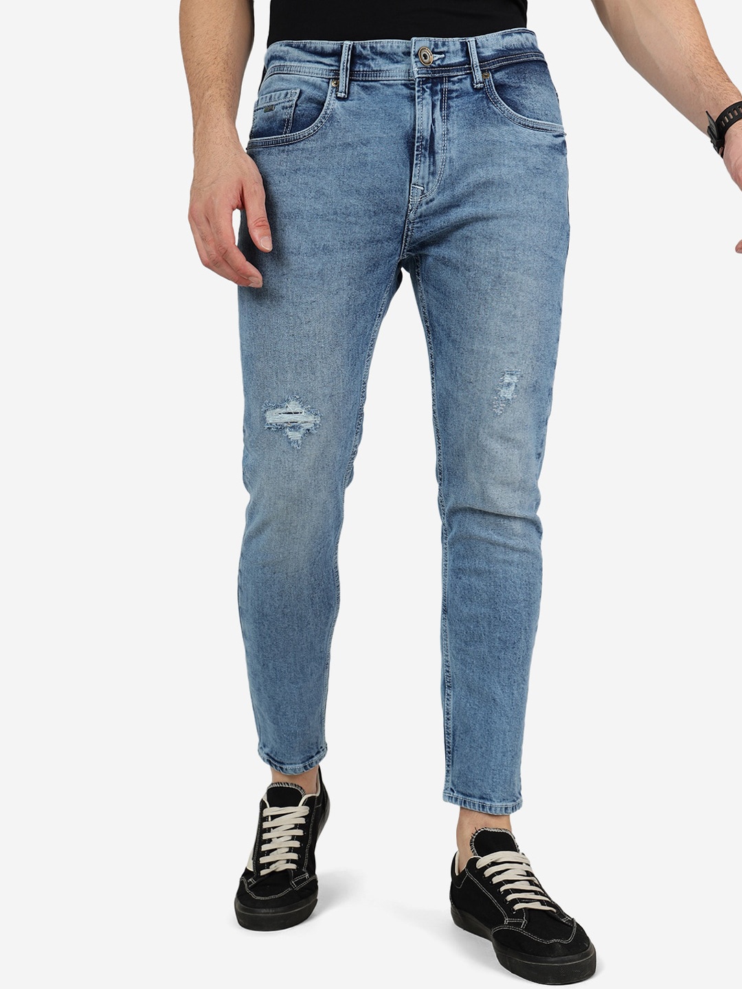 

JADE BLUE Men Slim Fit Heavy Fade Light Shade Mildly Distressed Jeans