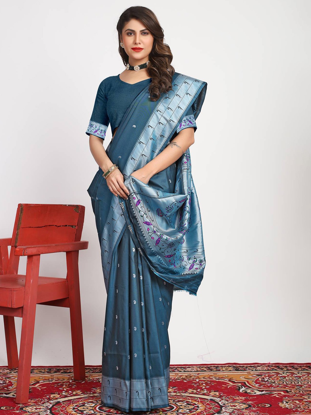 

PATIALAPICKS Ethnic Motifs Woven Design Zari Pure Silk Kanjeevaram Saree, Navy blue