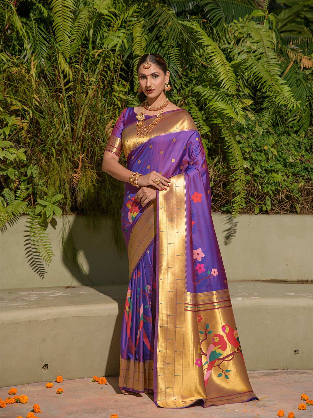 

PATIALAPICKS Ethnic Motifs Woven Design Zari Pure Silk Kanjeevaram Saree, Purple