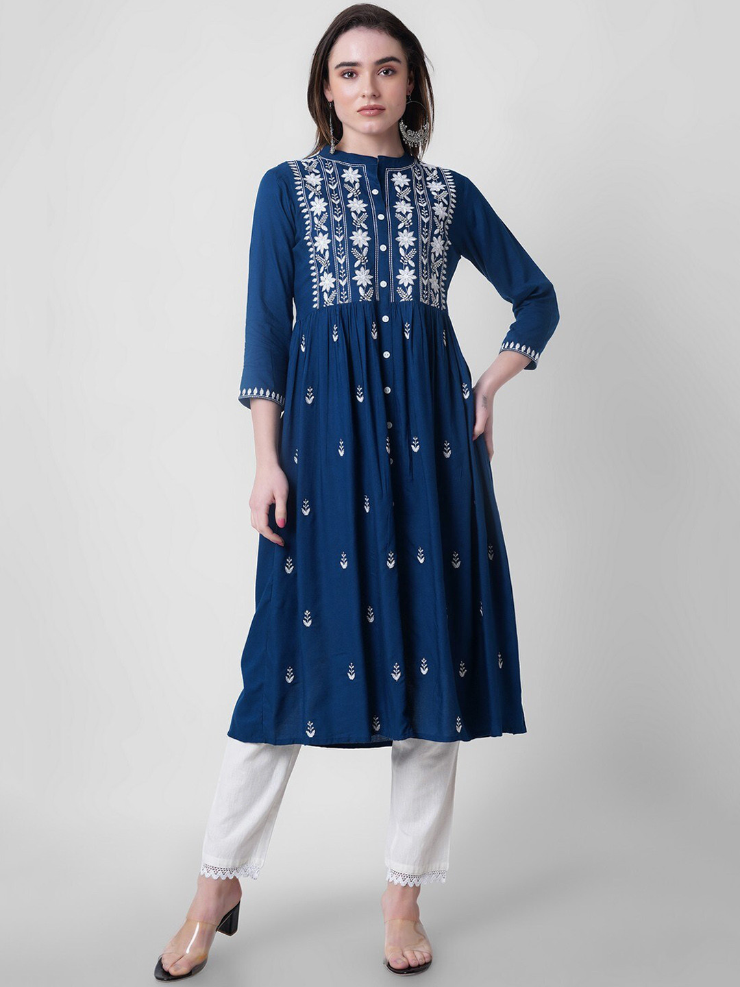 

PURVIJA KURTIES Floral Embroidered Sequinned A-Line Kurta, Blue
