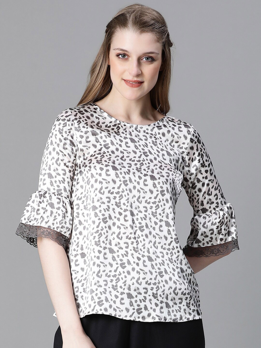

Oxolloxo Animal Printed Round Neck Bell Sleeves Satin Top, Grey