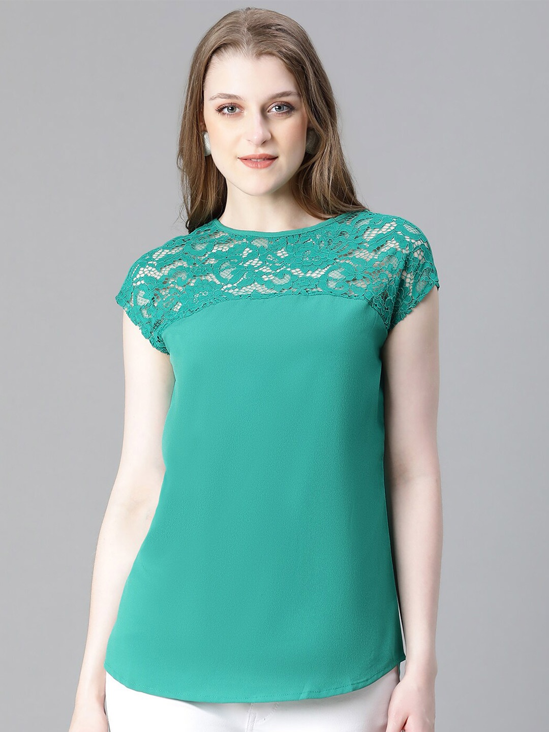 

Oxolloxo Round Neck Lace-Up Detail Top, Green