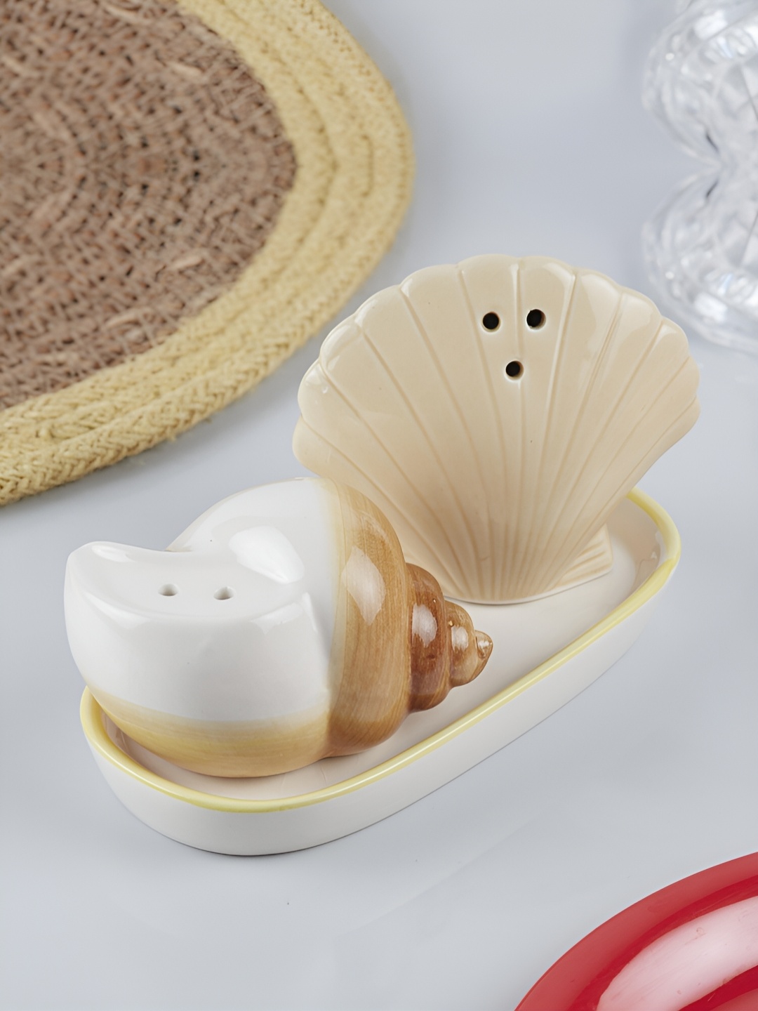 

Kookee White & Beige Textured Salt & Pepper Shakers