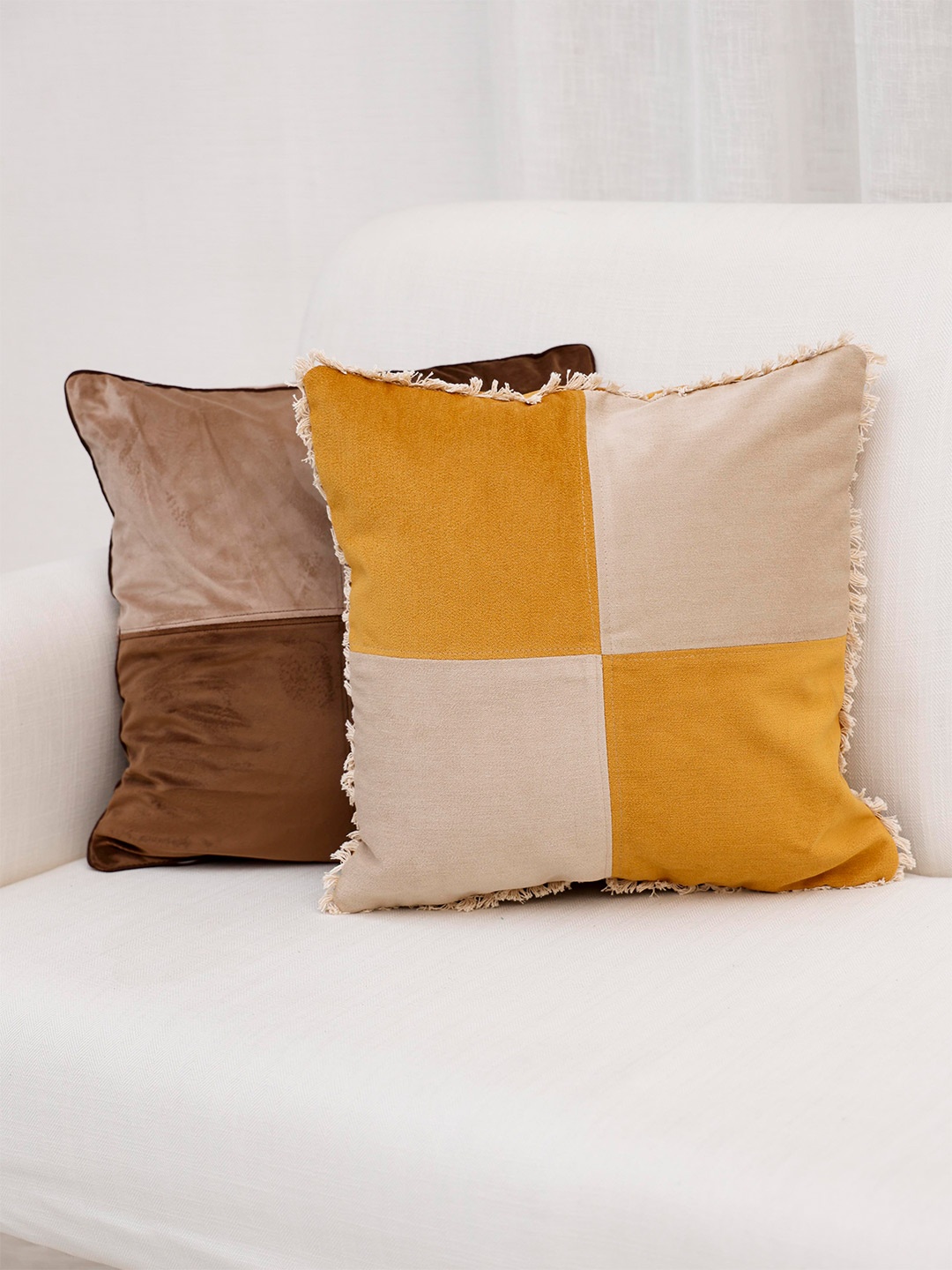 

Ariana 2 Pcs Beige & Mustard Yellow Colourblocked Velvet Square Cushion Covers