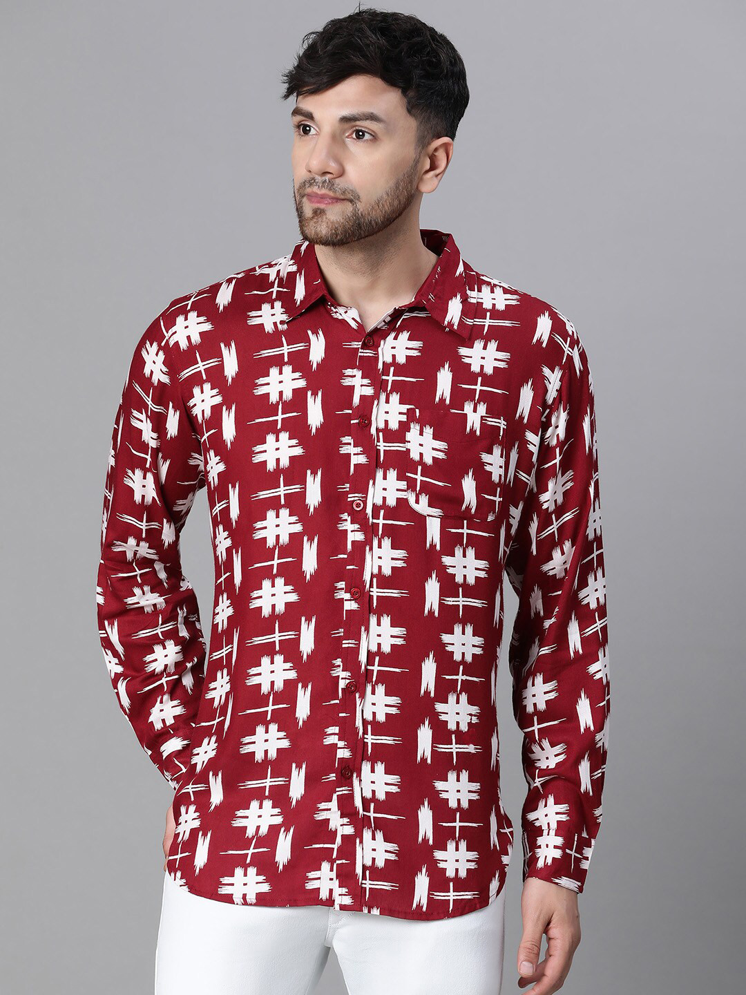 

Oxolloxo Relaxed Abstract Printed Spread Collar Casual Shirt, Maroon