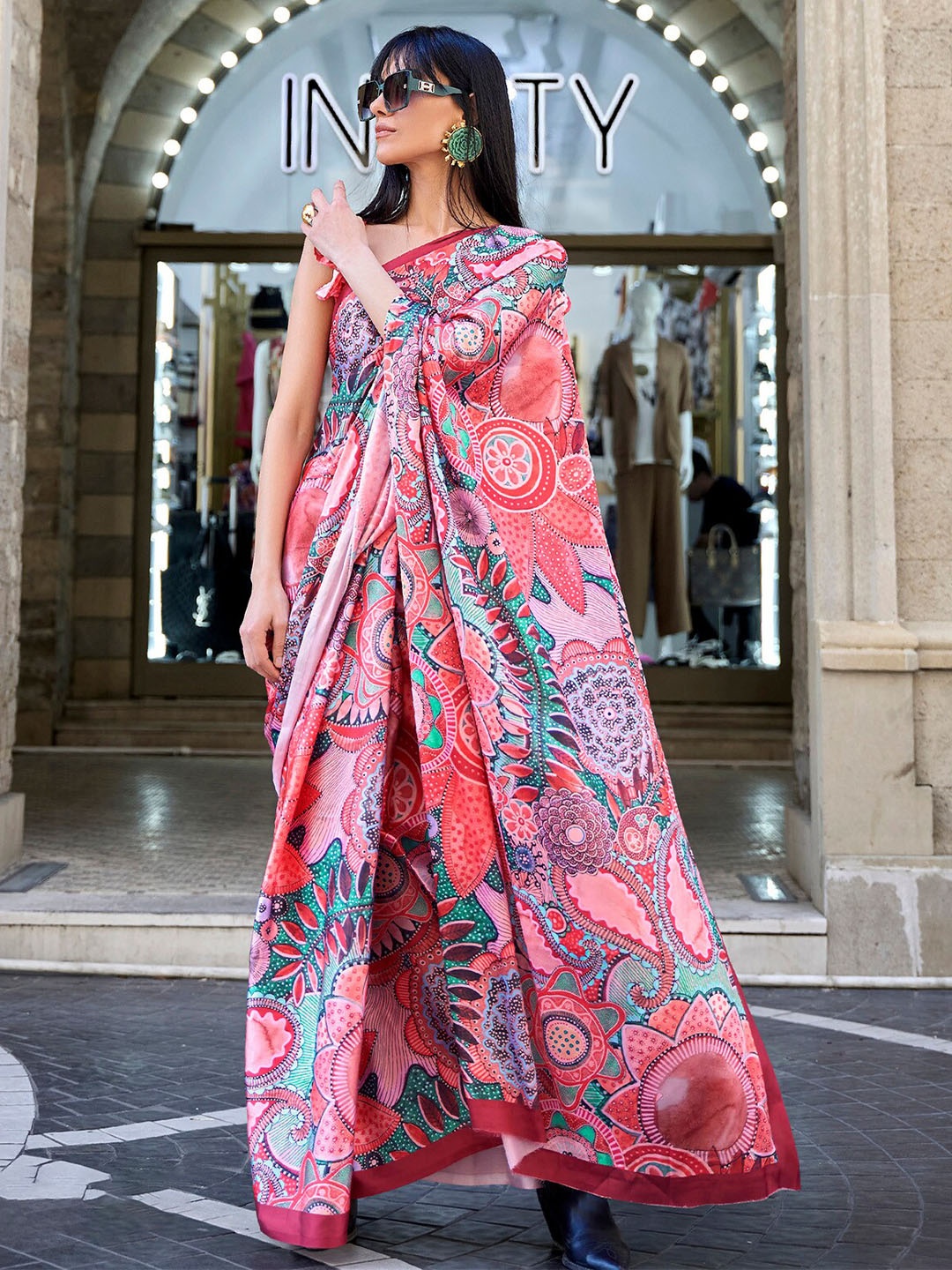 

elora Floral Printed Satin Saree, Pink