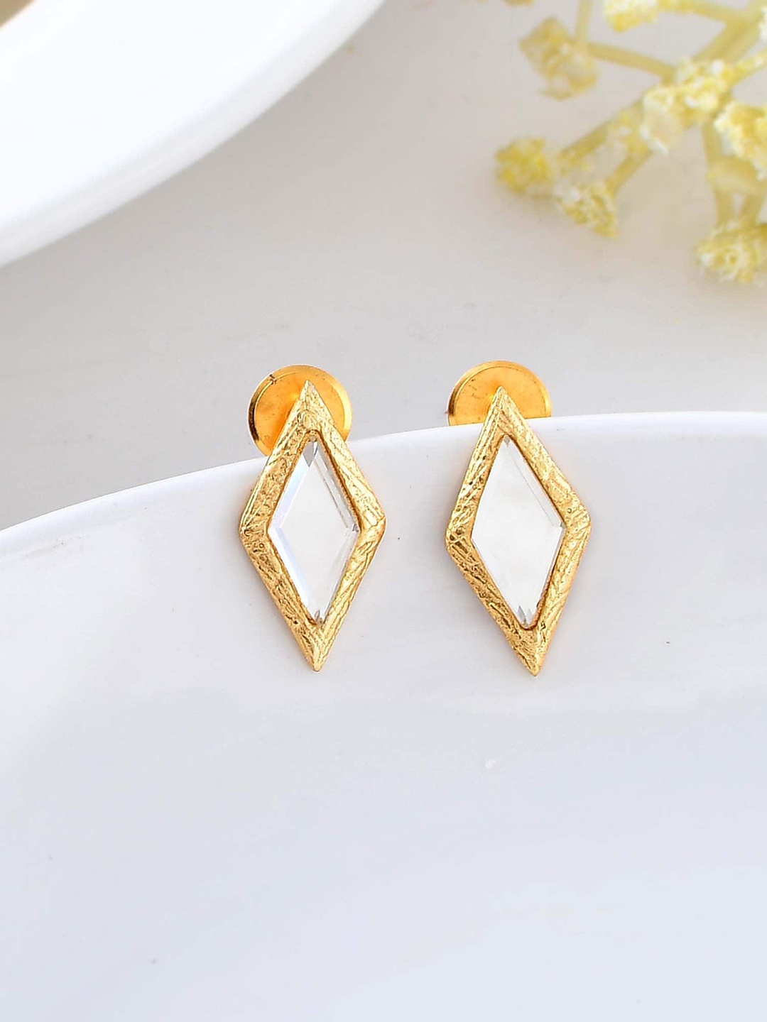 

ZURII Brass-Plated Mirror Contemporary Stud Earrings, White
