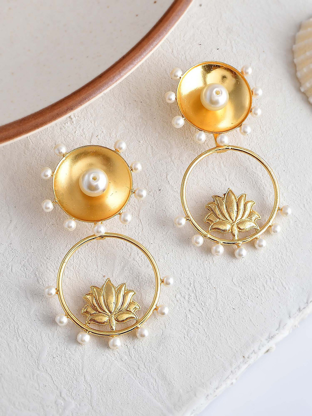 

ZURII Beaded Lotus Drop Earrings, Gold