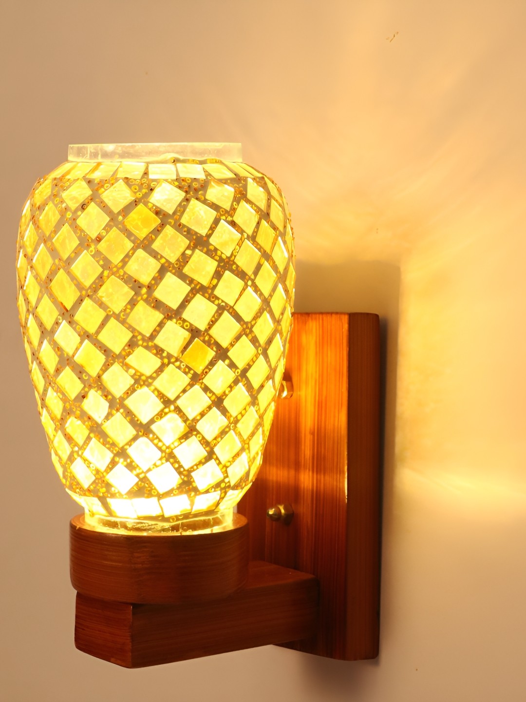 

Afast Gold Toned Glass Wall Lamp