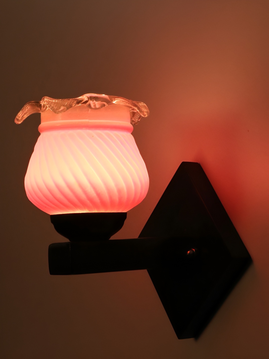 

Afast Pink Glass Wall Lamp