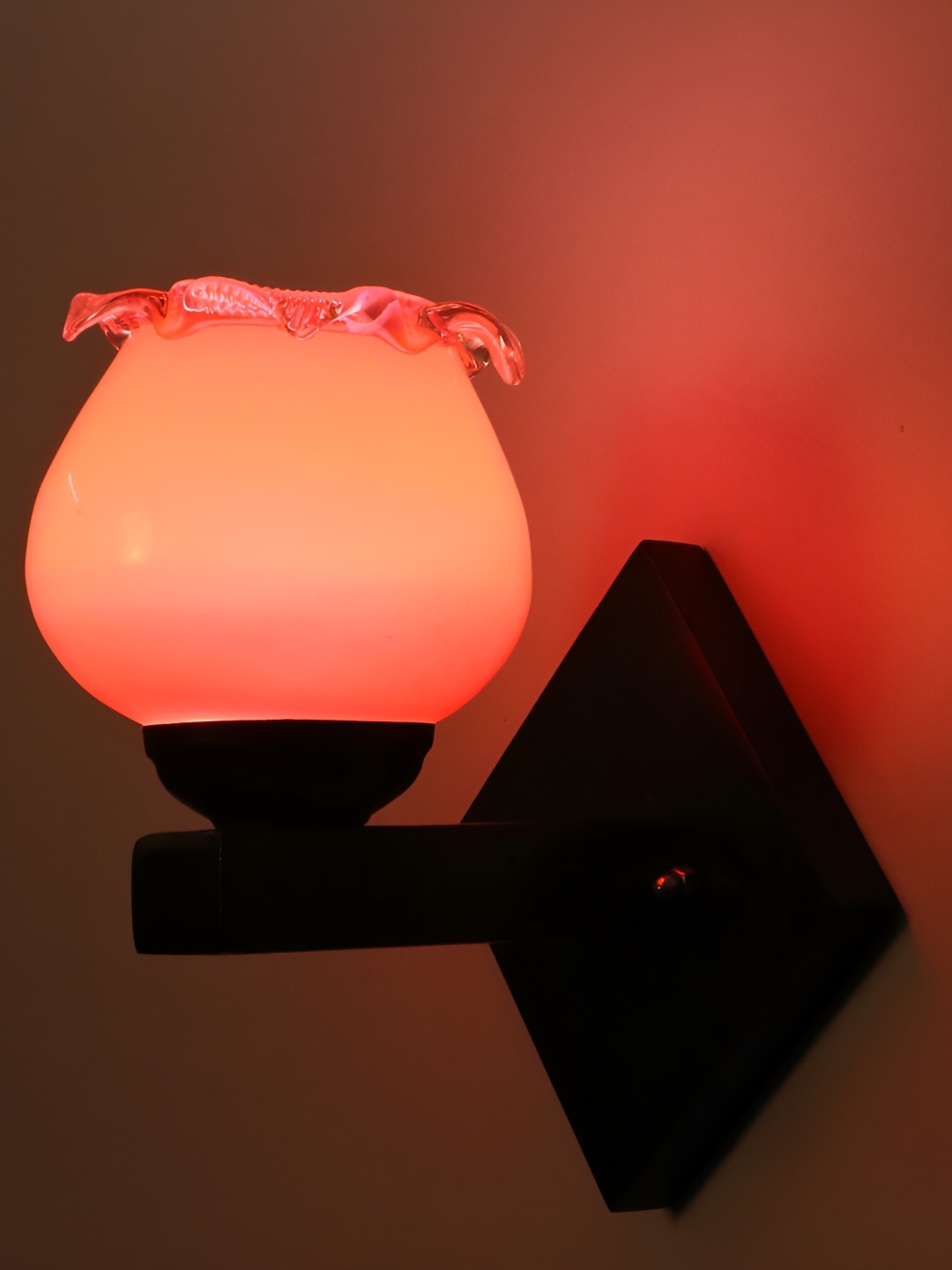 

Afast Pink Glass Wall Lamp