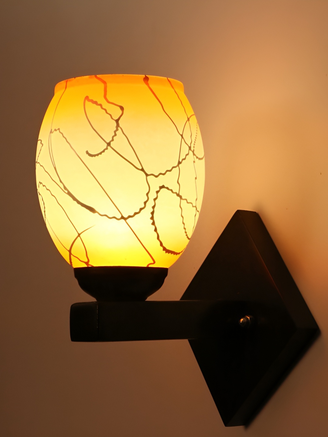 

Afast Orange & Black Printed Abstract Shaped Glass Wall Lamp