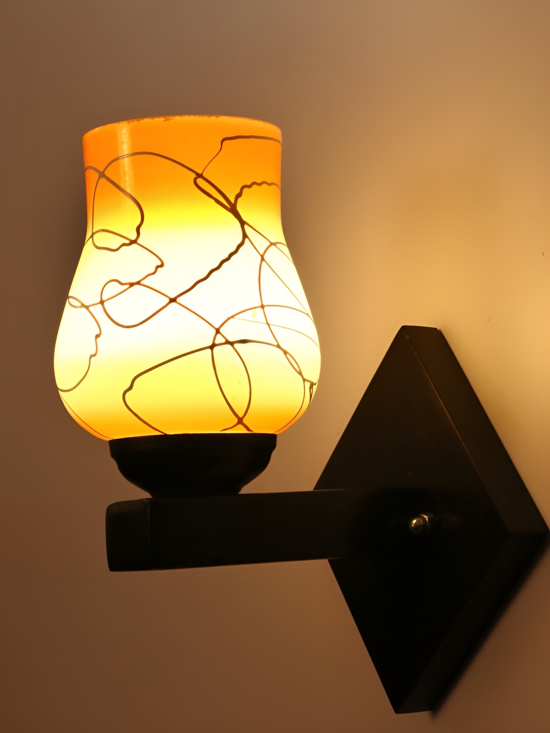 

Afast Brown & Back Printed Abstract Shaped Glass Wall Lamp