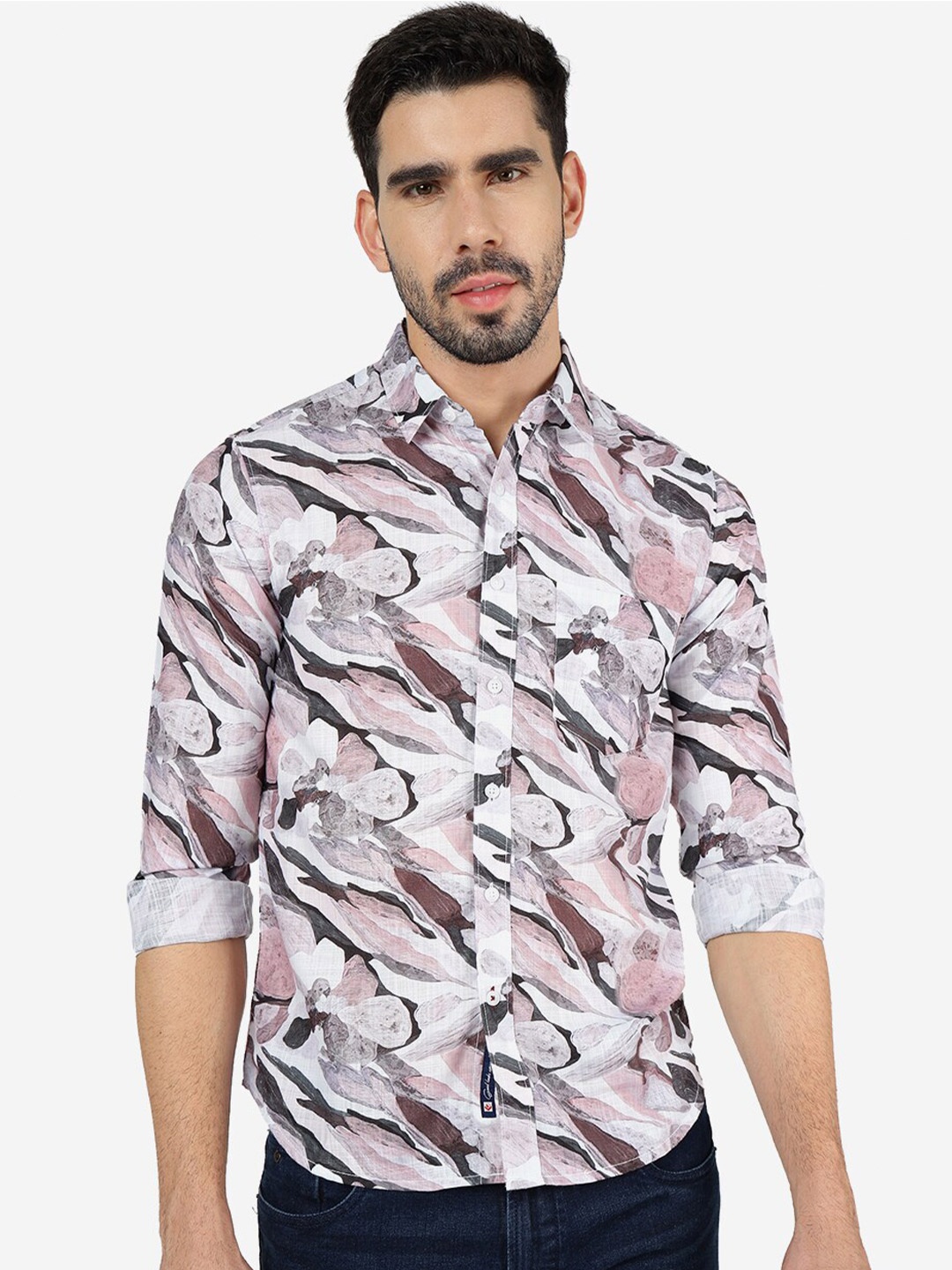 

Greenfibre Slim Fit Abstract Printed Cutaway Collar Pure Cotton Casual Shirt, Pink