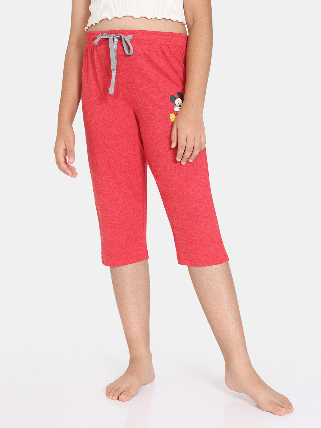 

Rosaline by Zivame Girls Mickey Mouse Printed Mid-Rise Capris, Pink
