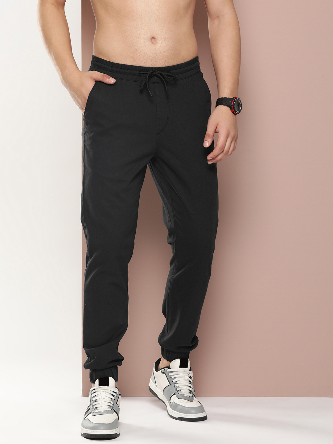 

Harvard Men Slim Fit Joggers, Black