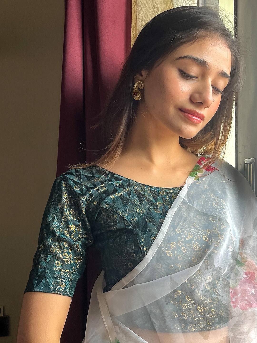

Bindigasm's Advi Floral Printed Jacquard Saree Blouse, Blue