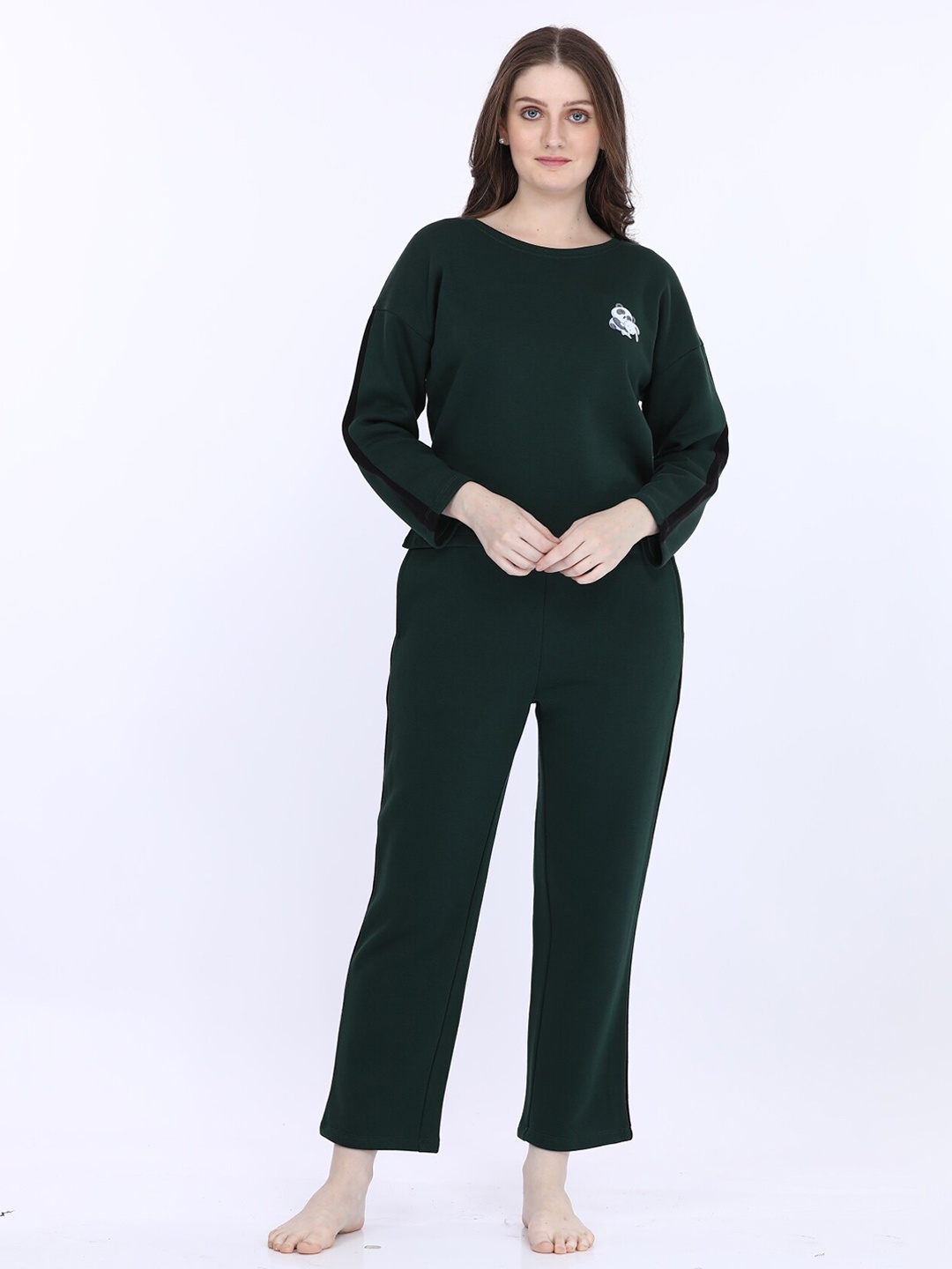 

MAYSIXTY Round Neck Top With Trouser Night Suit, Green