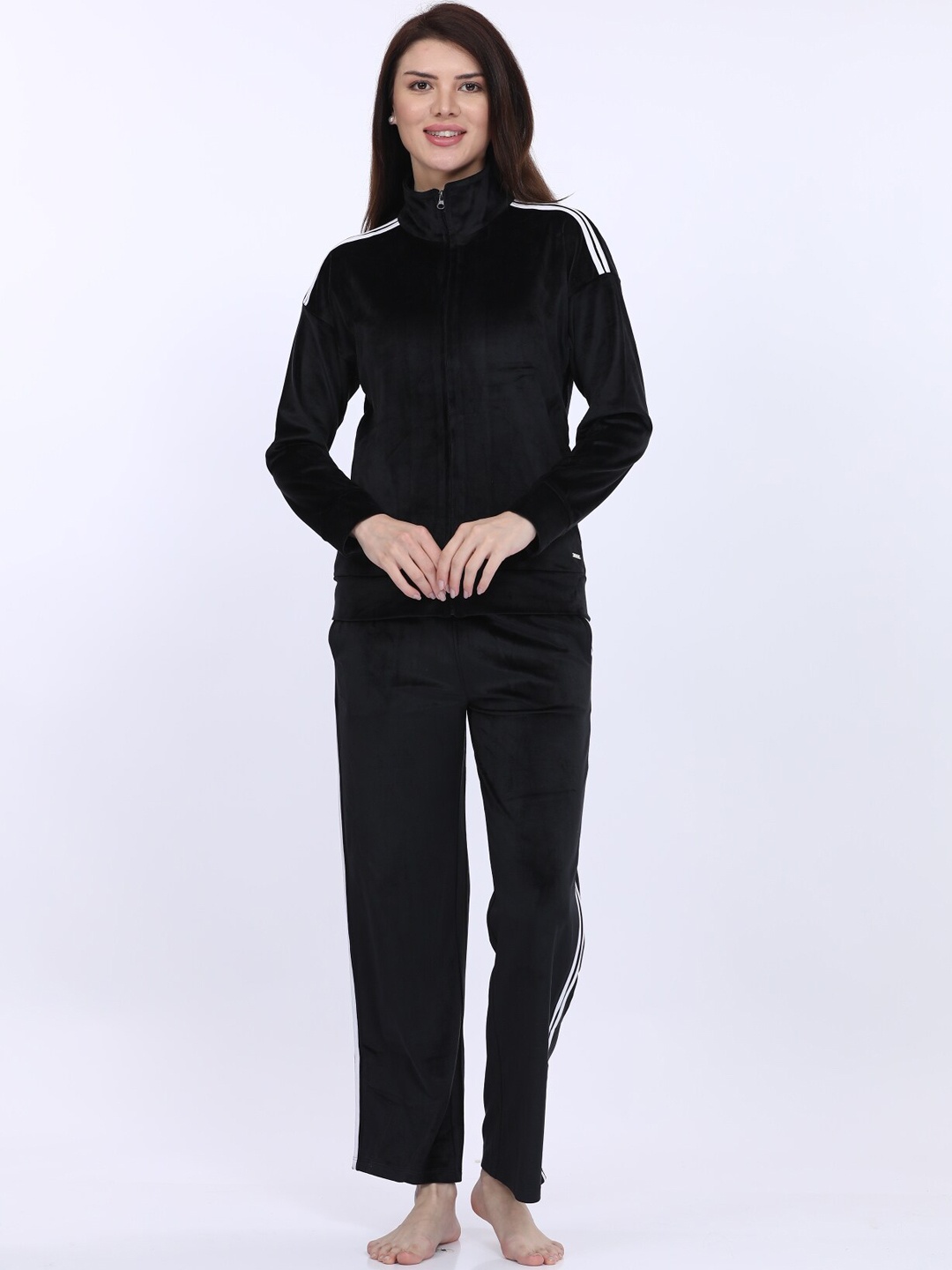 

MAYSIXTY Mock Collar Sweatshirt With Trouser Night Suit, Black