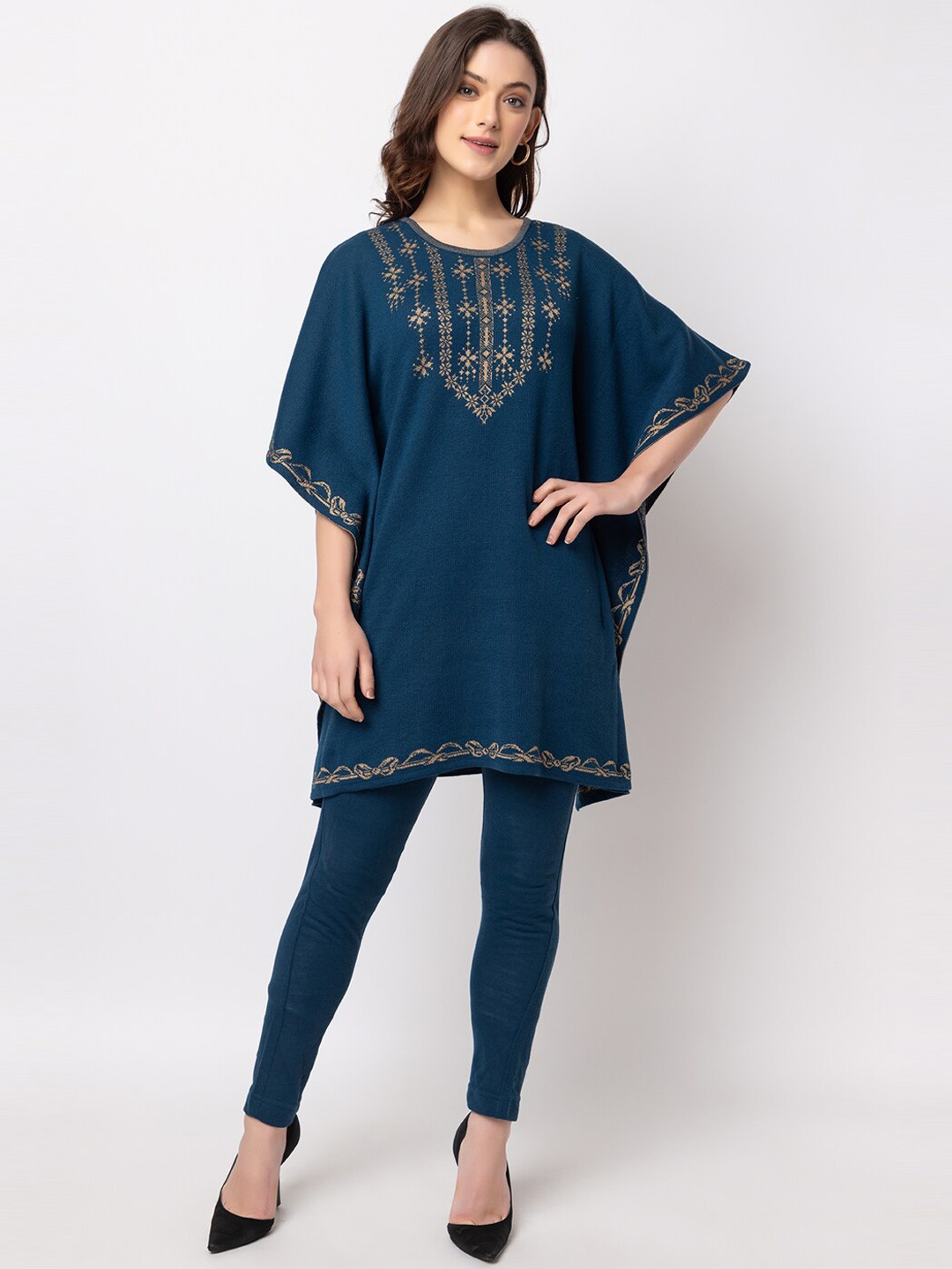 

KEIKO Ethnic Motifs Yoke Design Kaftan Kurta With Trousers, Blue