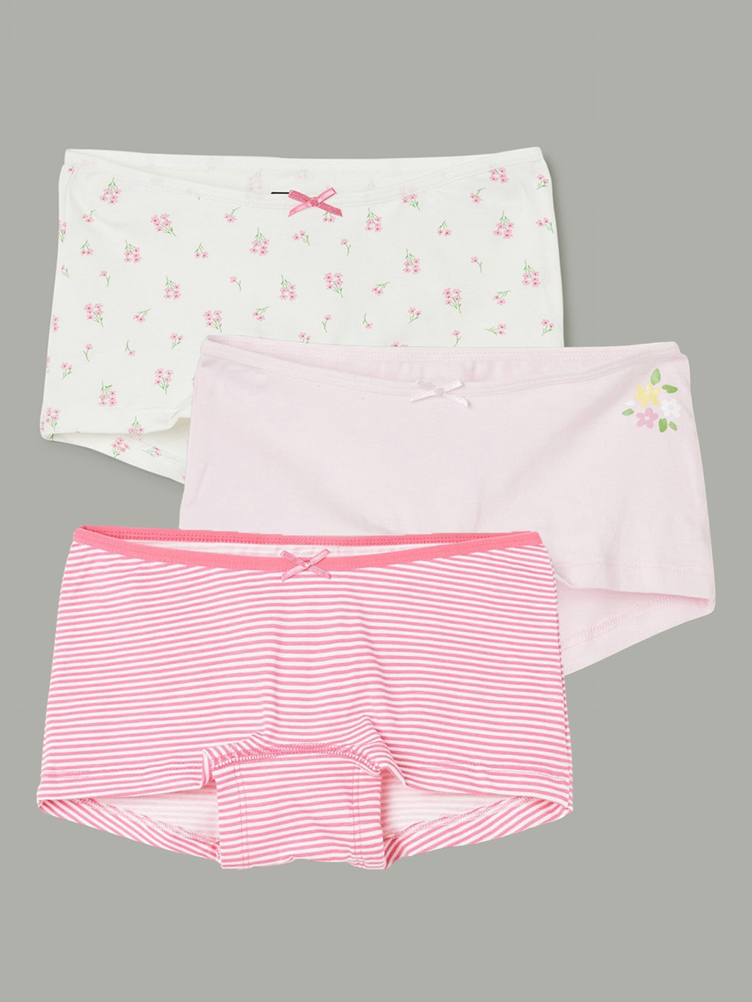 

Fame Forever by Lifestyle Girls Pack Of 3 Printed Pure Cotton Hipster Briefs, White