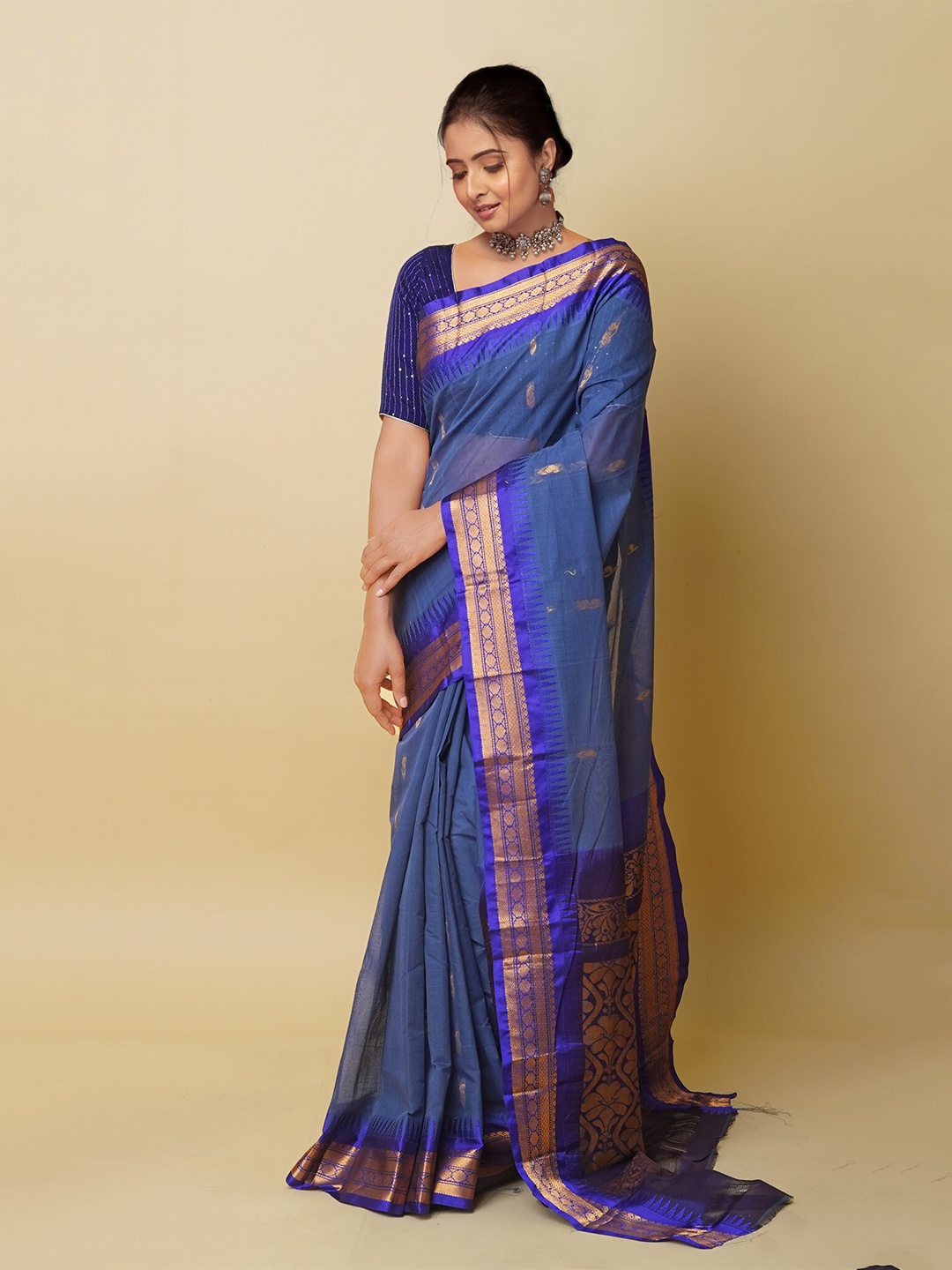 

Unnati Silks Ethnic Motifs Woven Design Zari Pure Cotton Gadwal Saree, Navy blue