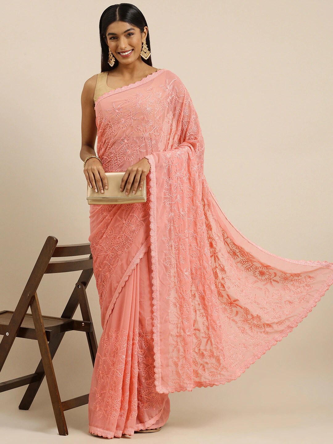 

KS KAMYA SAREES Floral Embroidered Saree, Peach