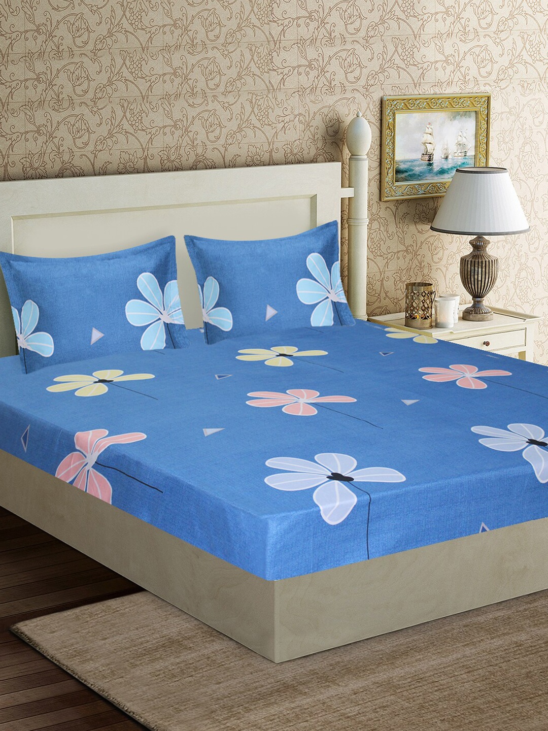 

Aura 152 TC Queen Bedsheet With 2 Pillow Covers, Blue
