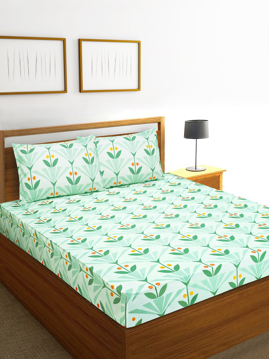 

Aura Floral Printed 144 TC Queen Bedsheet With 2 Pillow Covers, Green