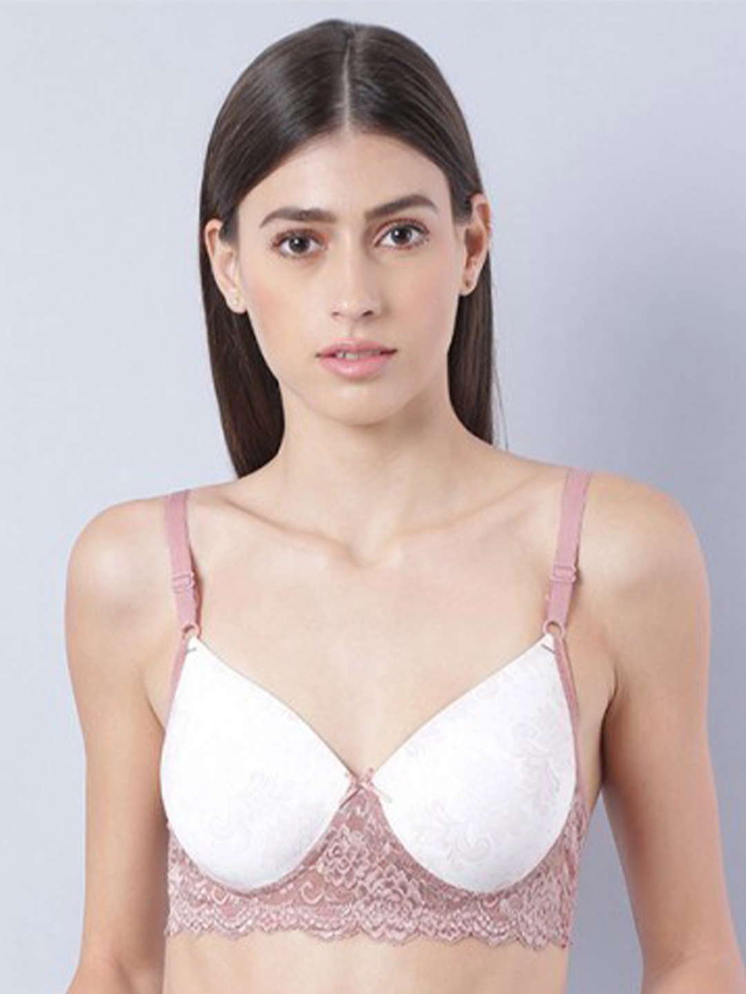 

Aila Floral Lace Full Coverage Lightly Padded T-shirt Bra With All Day Comfort, White