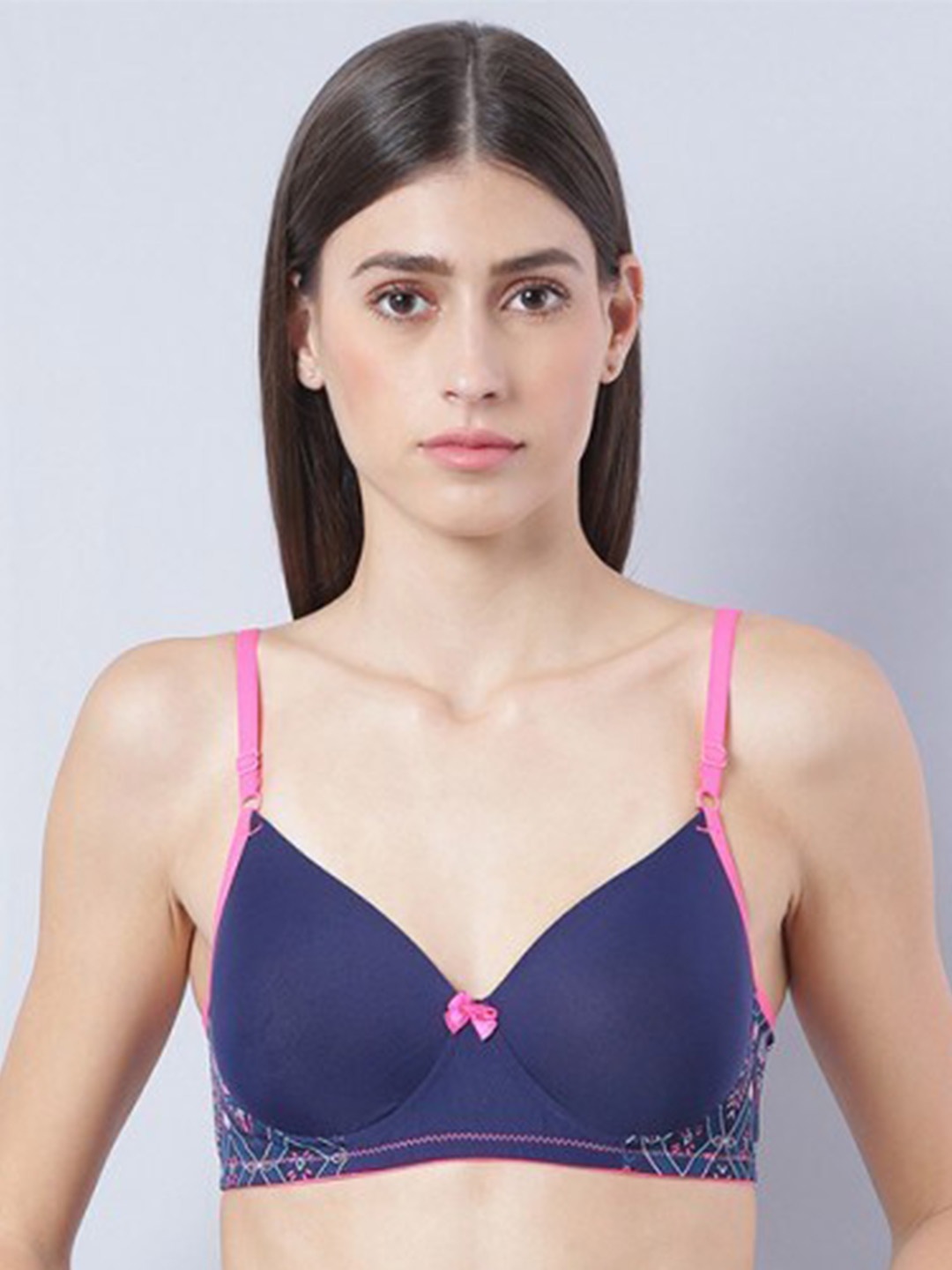 

Aila Geometric Printed Full Coverage T-shirt Bra WIth All Day Comfort, Navy blue