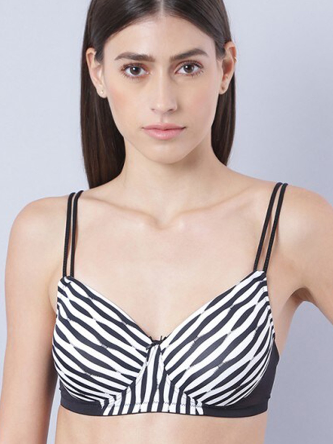 

Aila Striped Full Coverage Non Padded Everyday Bra With All Day Comfort, White
