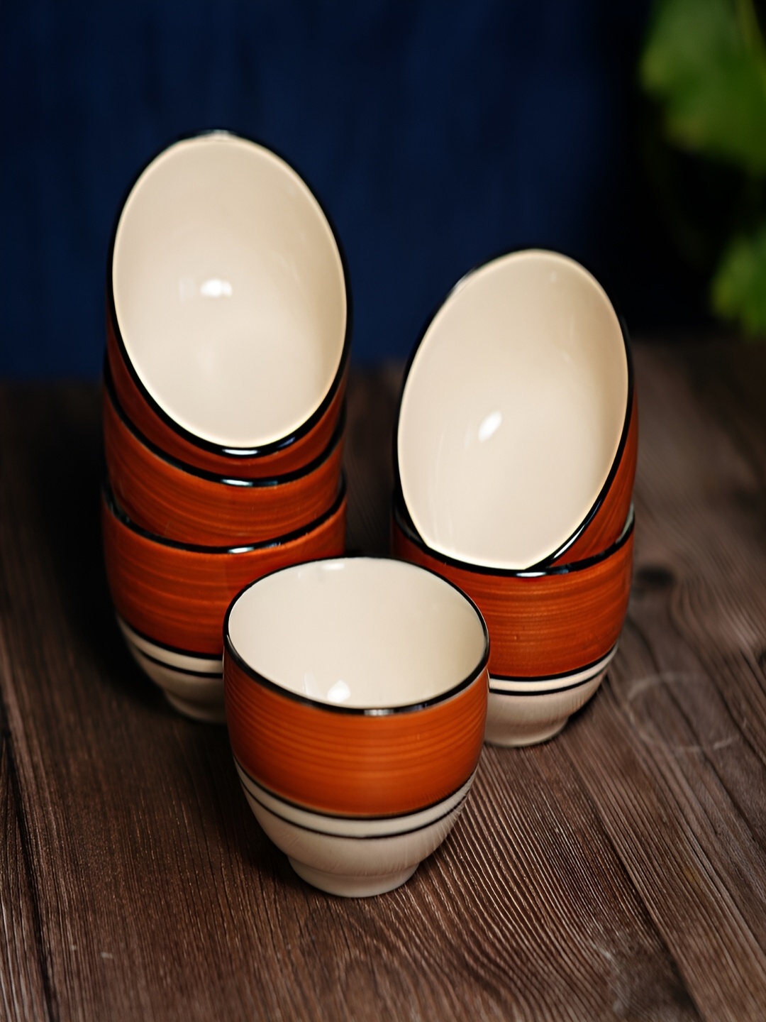 

Freakway White & Brown 6 Pieces Ceramic Glossy Bowls