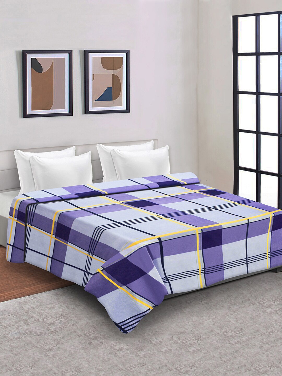 

Aura Purple Checked Mild Winter 150 GSM Double Bed Duvet With Zip Closure
