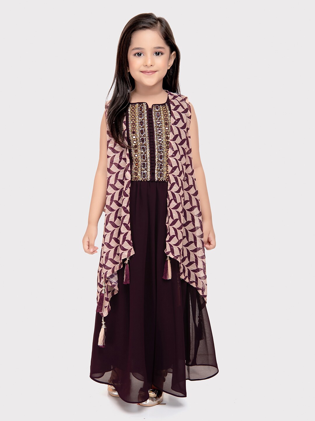 

Tiny Kingdom Girls Embellished Sleeveless Kurta & Palazzo With Shrug, Burgundy