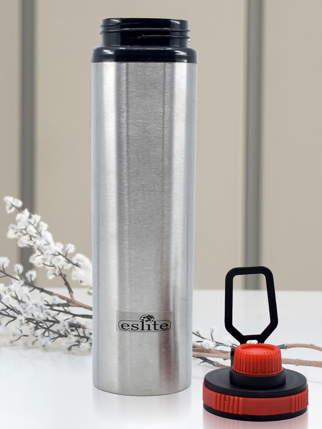 

Eslite Stainless Steel Solid Water Bottle 750 ML, Silver