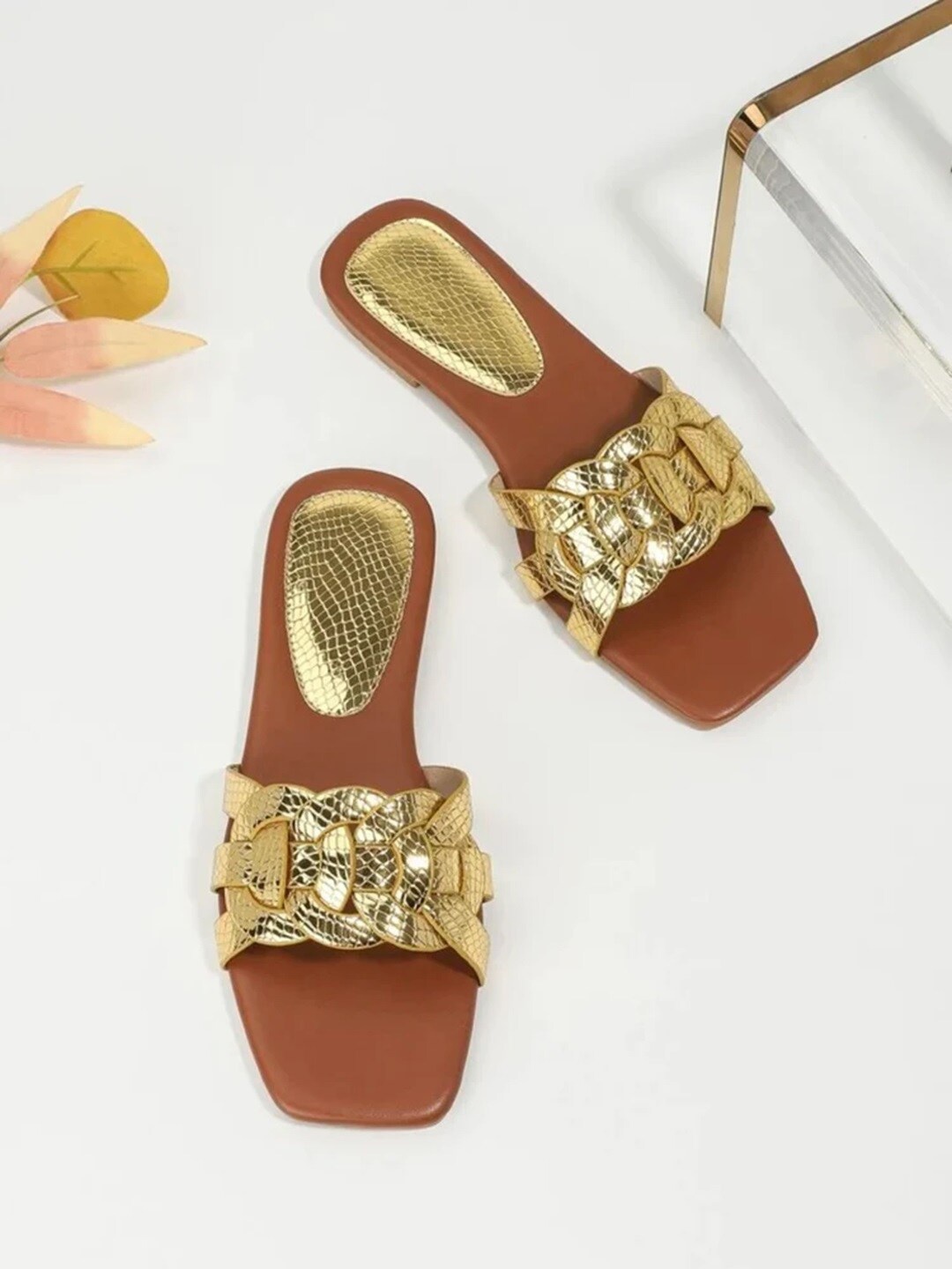 

TOPRICO Women Gold-Toned Fashion Flats