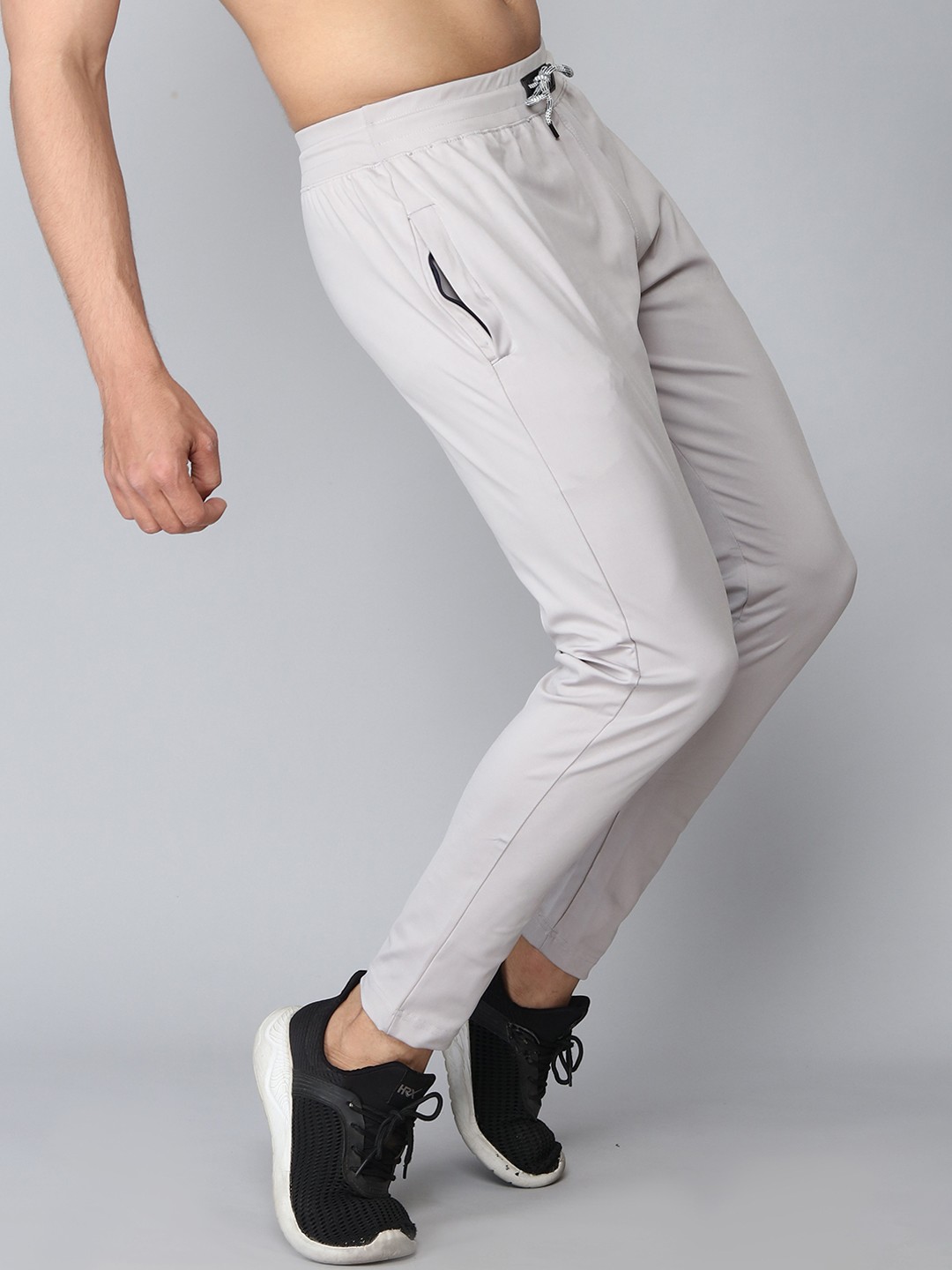 

INDIAN THREADS Men Relaxed Fit High-Rise Pure Cotton Track Pants, Grey