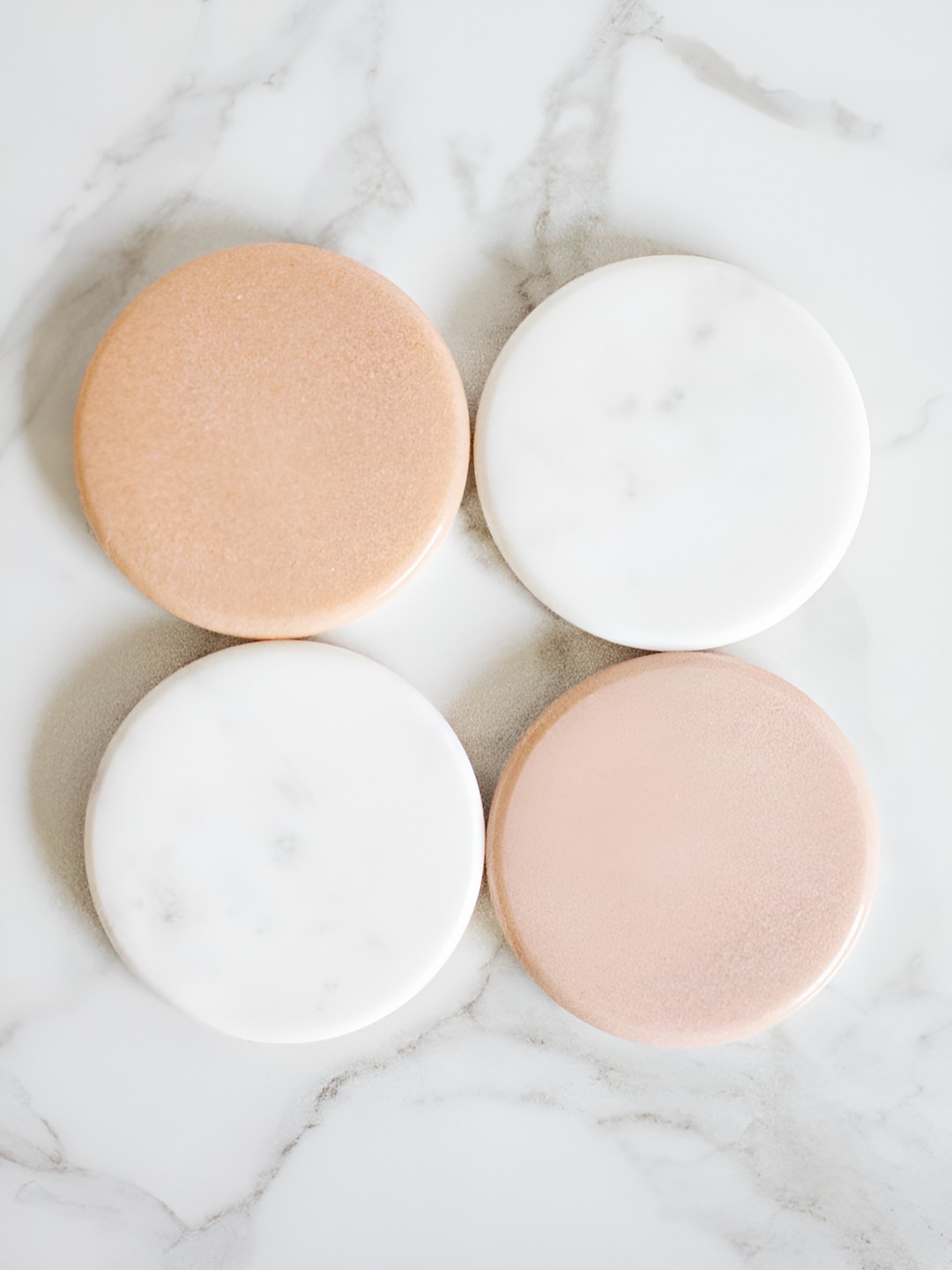 

BYORA HOMES Pink & White 4 Pieces Circle Marble Coasters