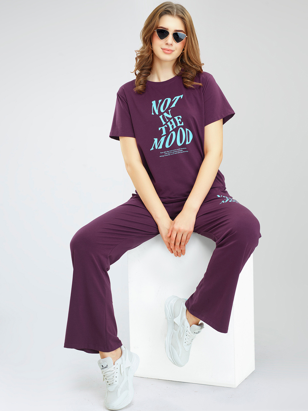 

Zeyo Women Printed Co-Ords, Burgundy
