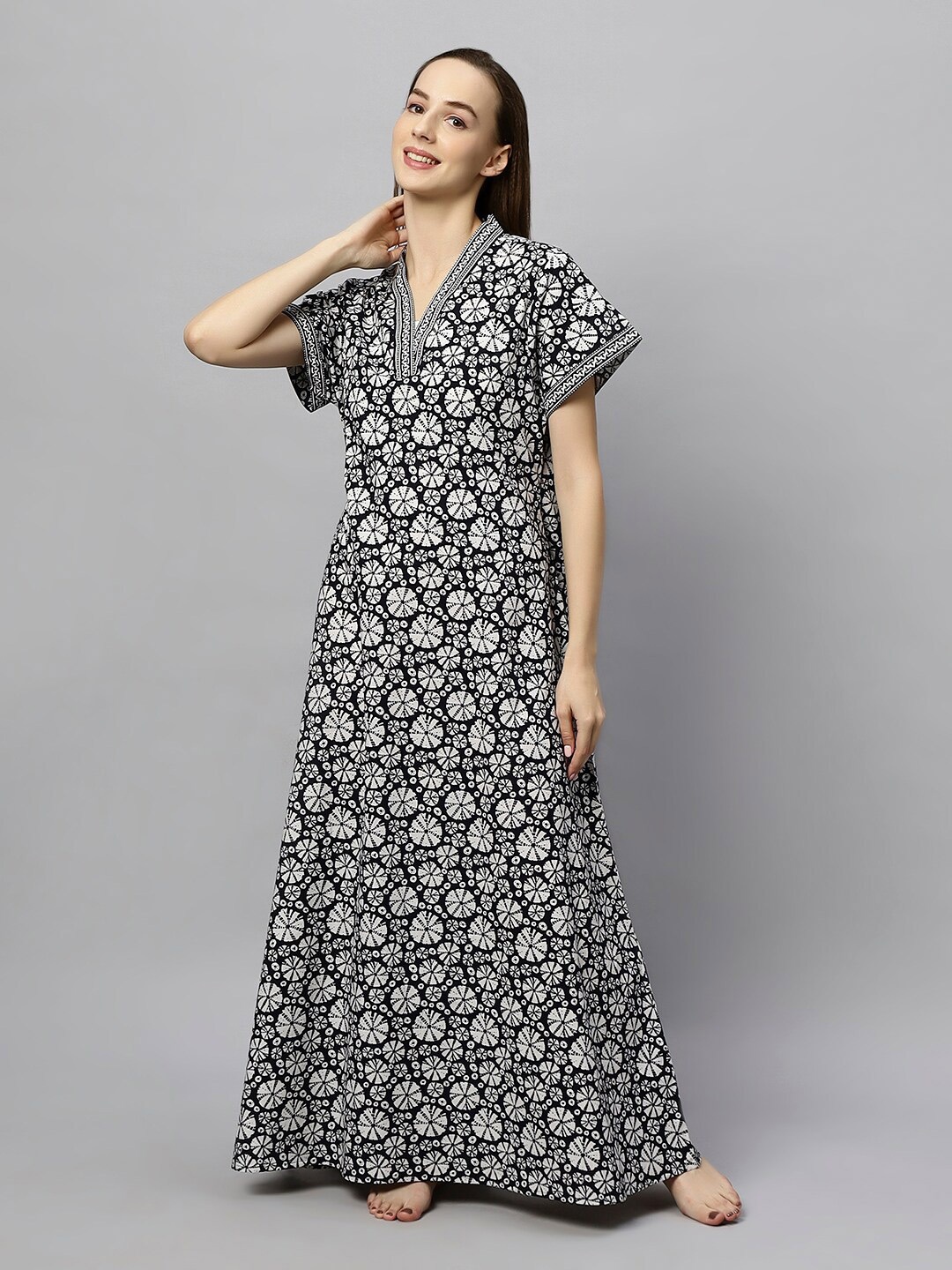 

ETC Black Floral Printed Pure Cotton Maxi Nightdress
