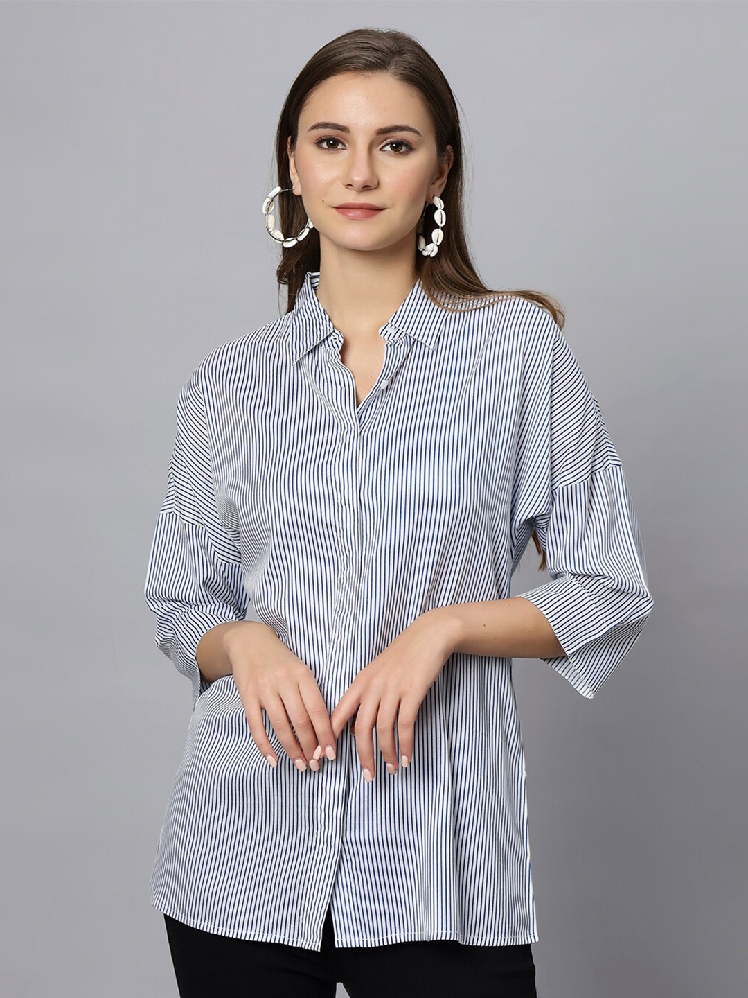 

Chemistry Original Vertical Stripes Spread Collar Drop-Shoulder Sleeves Casual Shirt, Blue